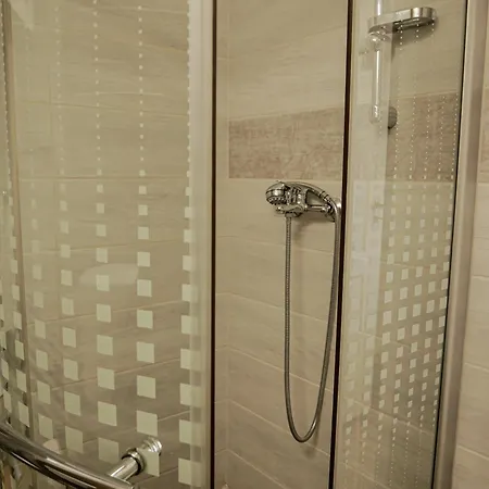 Varfal Apartment *