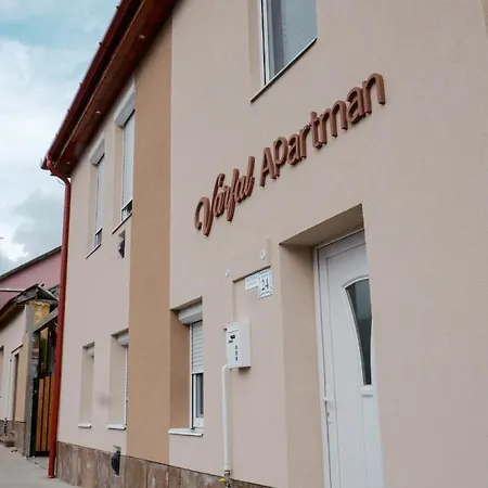 Várfal