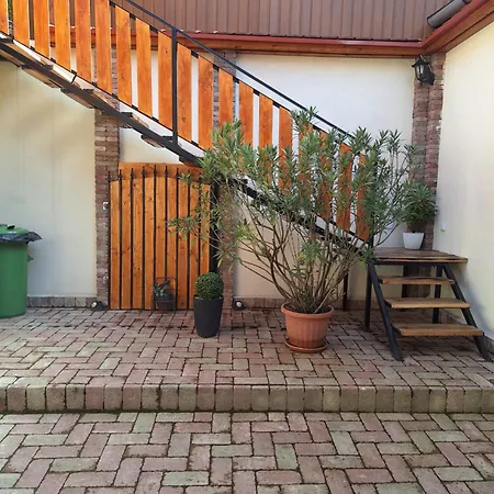 Appartamento Várfal Eger